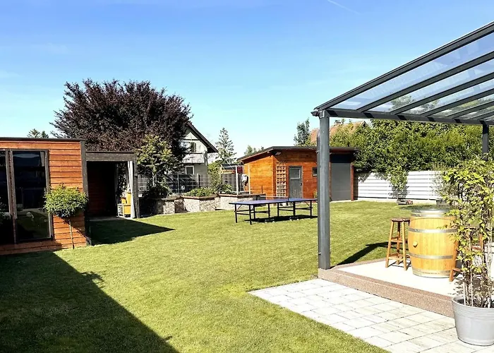 Wellness Oasis Near Vienna וילה *